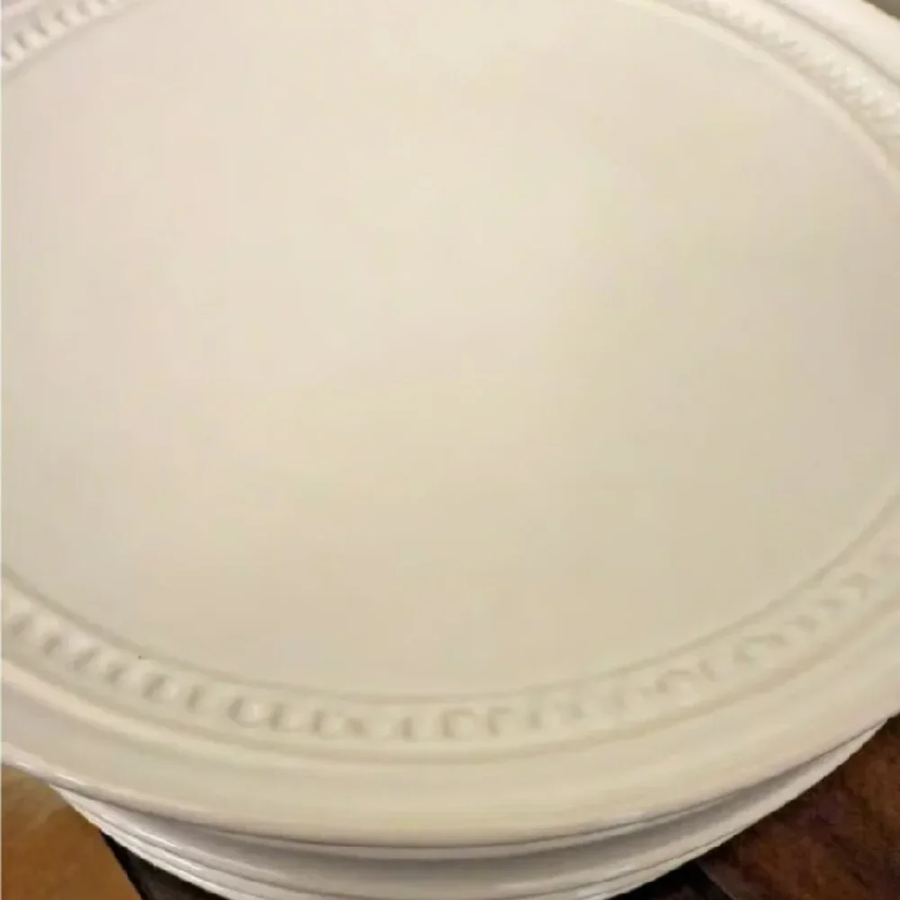 New S/4 Williams-Sonoma Castellano Salad Plates White | 9